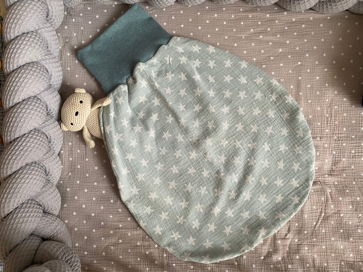 gefütterter Schlafsack aus Musselin *Sterne mint*