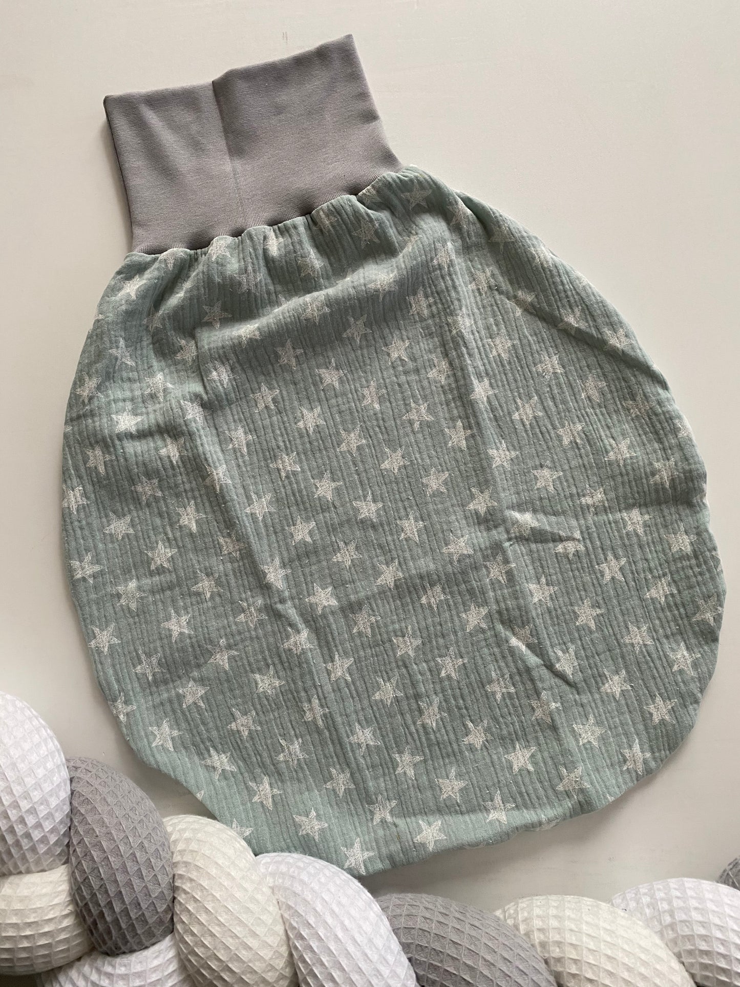 gefütterter Schlafsack aus Musselin *Sterne mint*
